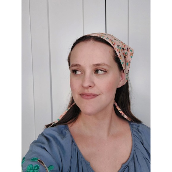 Handmade Reclaimed Vintage Cotton Floral Bandana Head Scarf Kerchief - Picture 2 of 4